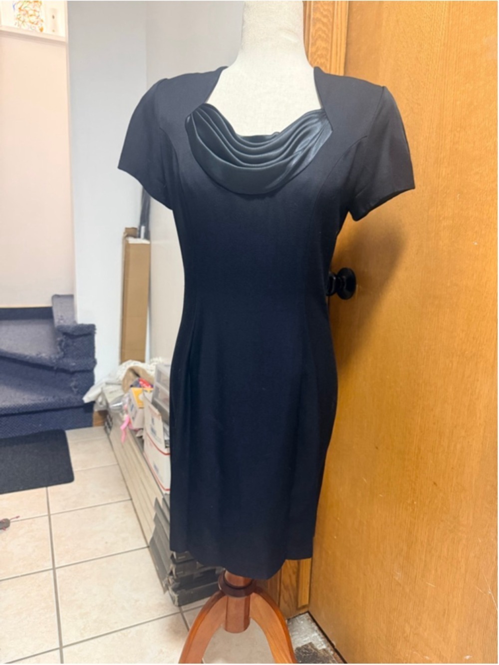 Vintage Taurus black cocktail dress size 4 USA red union label